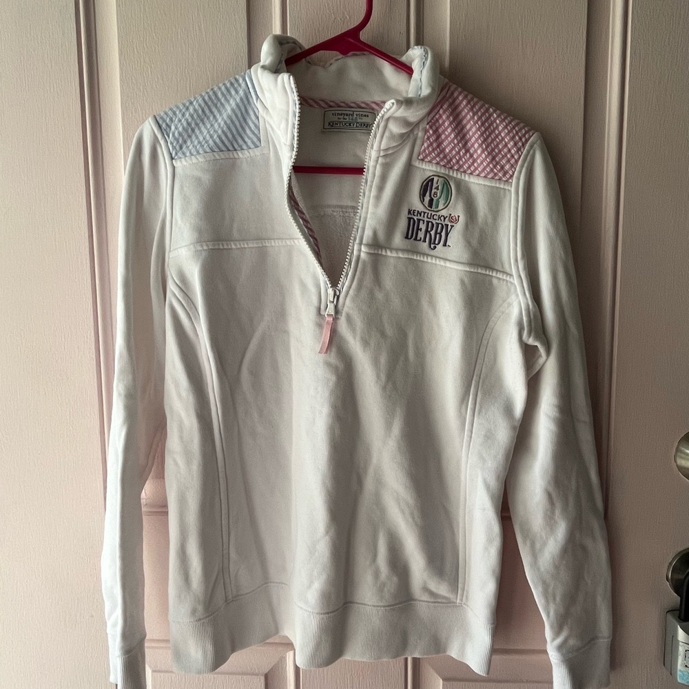 EUC Vineyard Vines Kentucky Derby Shep Shirt
